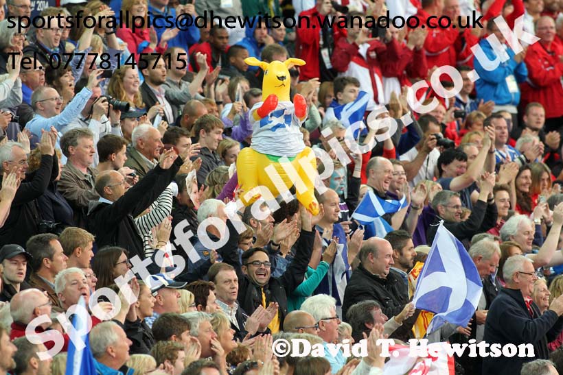 Crowds enjoying  the Commonwealth Games, Glasgow. Photo: David T. Hewitson/Sports for All Pics